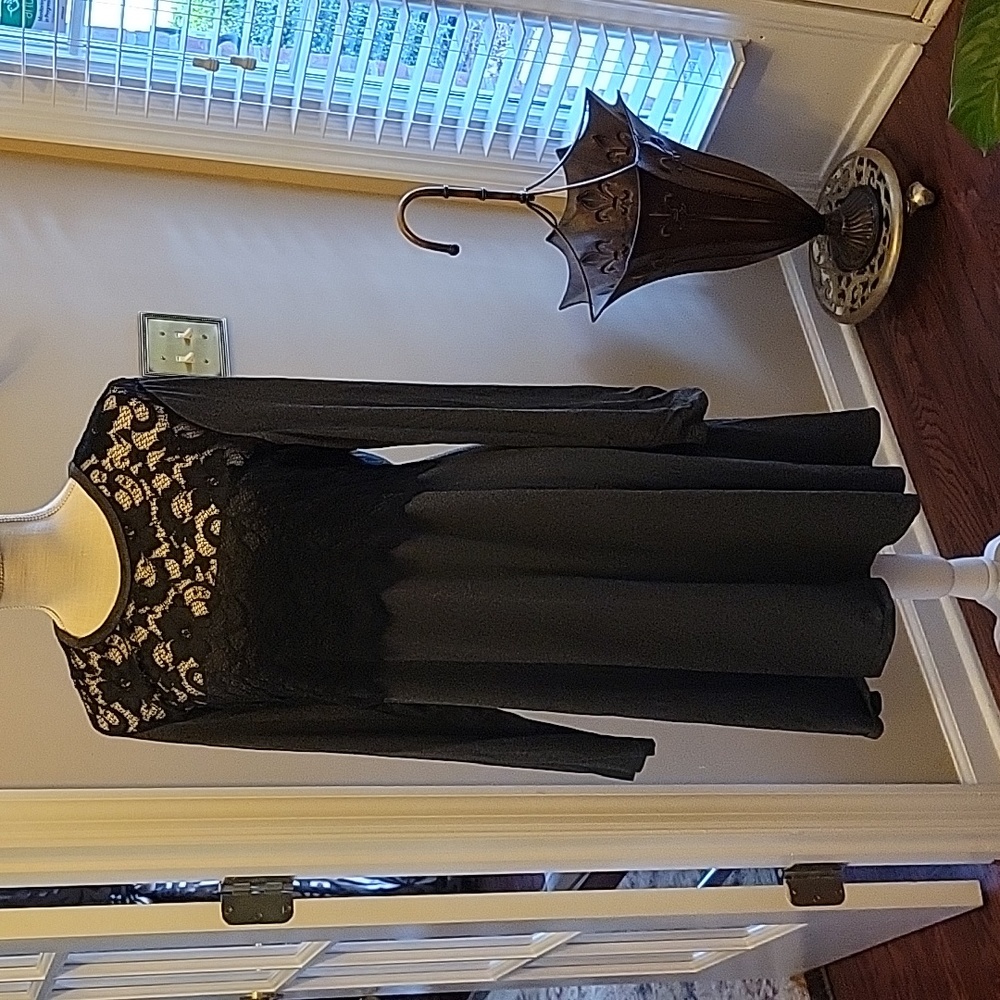 Karen Kane gray long sleeve stretch dress black lace bodice pullover XL …